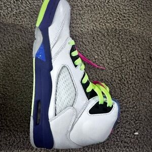 Men’s size 10 Jordan Belairs barely worn does have original box